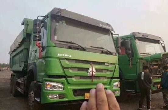 ইউরো IV 340HP মোটর ব্যবহৃত 6x4 ড্রাইভের সাথে ব্যবহৃত ডাম্প ট্রাক