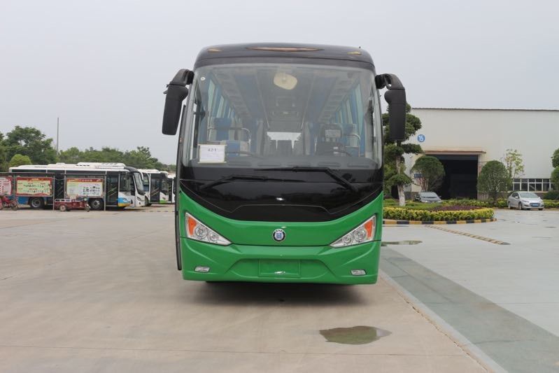 সবুজ ব্যবহৃত কোচ বাস ডিজেল 49 সিট লং ট্যুর বাস এলএইচডি সজ্জিত এ / সি খুব নতুন 2018 বছর