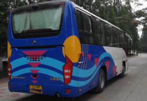 39 আসন 260 এইচপি ব্যবহৃত ইউটং বাস 100km / H সর্বোচ্চ গতি 2010 বছর 8995 এক্স 2480 এক্স 3330 মিমি
