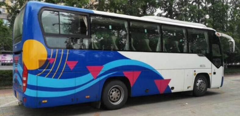 39 আসন 260 এইচপি ব্যবহৃত ইউটং বাস 100km / H সর্বোচ্চ গতি 2010 বছর 8995 এক্স 2480 এক্স 3330 মিমি