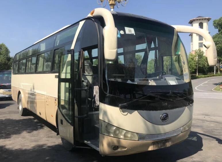 2010 বছর দ্বিতীয় হাত ট্যুরিস্ট বাস 47 আসন ইউটং Zk6100 মডেল কোচ বাস ব্যবহৃত