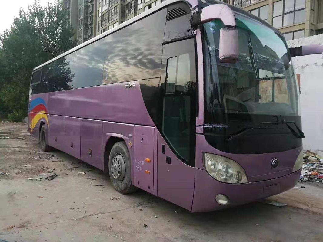বাম হাতের স্টিয়ারিং 55 সিটার বাস ব্যবহার করা হয়েছে 2011 বছর 6120HY19 চামড়ার আসনগুলির সাথে বেগুনি