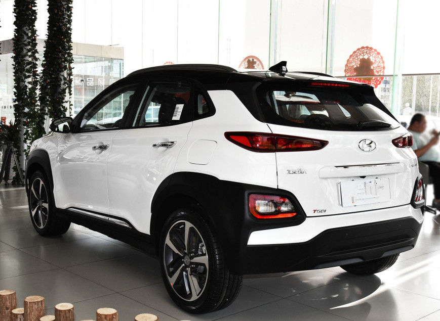 হুন্ডাই ব্যবহৃত মিনি বাস 1.6T 177hp F7 গিয়ারবক্স 5 আসন এসইভিভি মিনি কার 1800 মিমি বাসের প্রস্থ