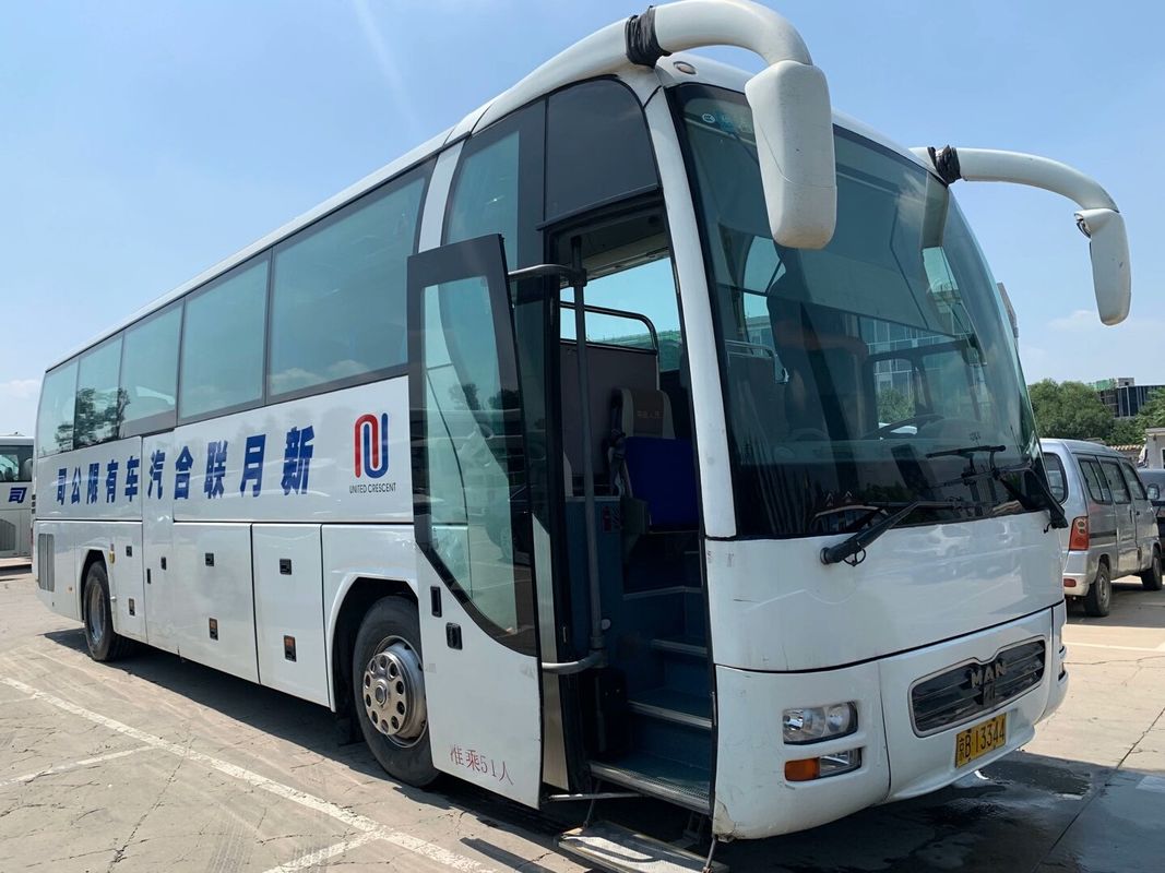 বিক্রয় মডেল ZK6122 ডাবল দরজা 51 সিট ইস্পাত চ্যাসিস ইউরো তৃতীয় ভাল অবস্থা জন্য ইউটং বাস ব্যবহৃত