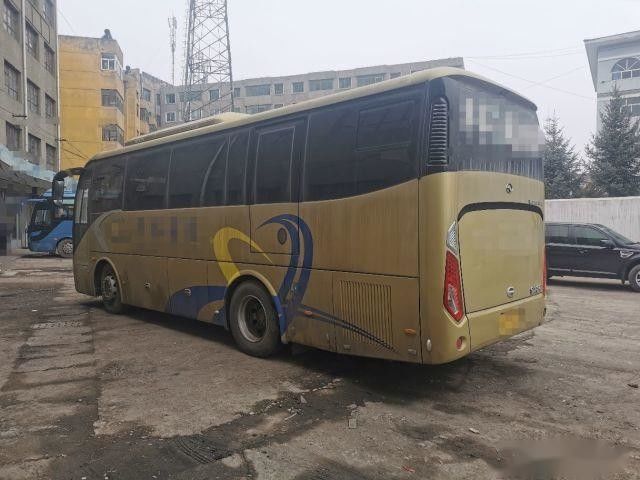 38 আসন ইউচাই রিয়ার ইঞ্জিন সিক্স সিলিন্ডার 270hp ইউরো ভি এয়ারব্যাগ চ্যাসিস বাম স্টিয়ারিং কিংলং এক্সএমকিউ 6901 ব্যবহৃত ট্যুর বাস