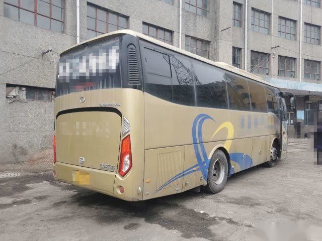 38 আসন ইউচাই রিয়ার ইঞ্জিন সিক্স সিলিন্ডার 270hp ইউরো ভি এয়ারব্যাগ চ্যাসিস বাম স্টিয়ারিং কিংলং এক্সএমকিউ 6901 ব্যবহৃত ট্যুর বাস