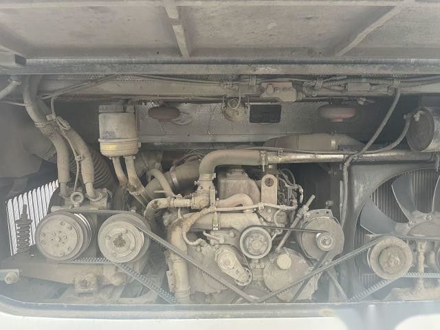 ব্যবহৃত হাইগার বাসের মডেল KLQ6882 39 আসন ইস্পাত চ্যাসিস ব্যবহৃত যাত্রীবাহী বাস ইউচাই রিয়ার ইঞ্জিন 162kw একক দরজা বাম স্টিয়ার