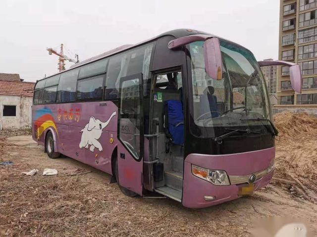 ইউটং জেড কে 6107 আফ্রিকা স্টিল চ্যাসি 47 আসন বাম স্টিয়ারিং ইউরো তৃতীয় সুস্থ অবস্থা নিম্ন কিলোমিটারের জন্য ব্যবহৃত কোচ বাস