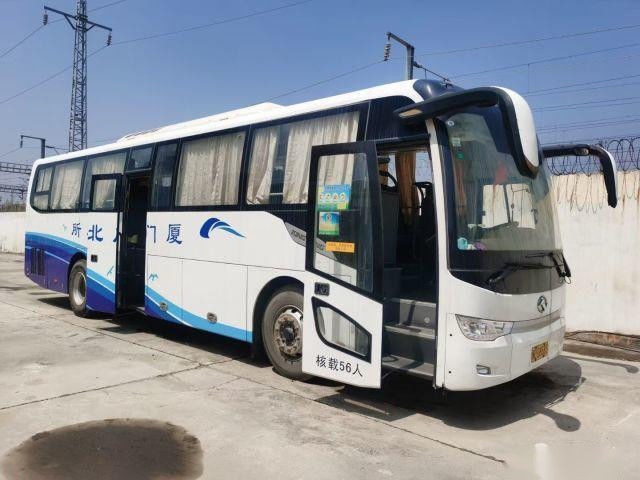 XMQ6119 ব্যবহৃত কিংলং বাসগুলি 56 আসন 2 + 3 লেআউট ব্যবহৃত ট্যুর বাস রিয়ার ইঞ্জিন ডাবল দরজা বাম হাত ড্রাইভ এয়ারব্যাগ চ্যাসিস