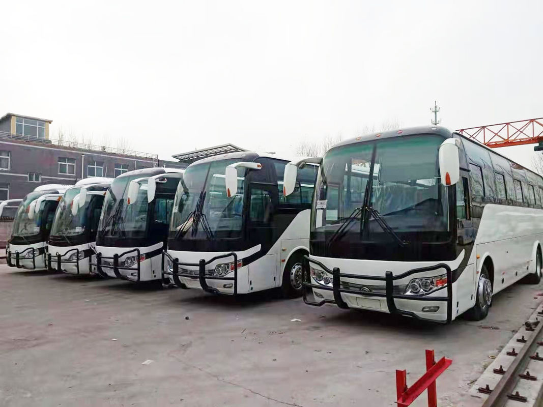 2012 বর্ষ ডিজেল ইউটং বাস 51 সিট Zk6110 সাদা রঙ সঙ্গে বাম্পার