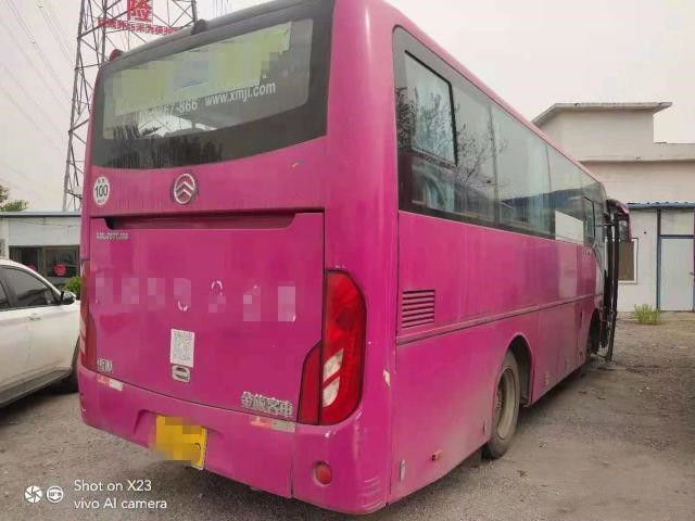 বর্তমান গোল্ডেন ড্রাগন XML6807 ব্যবহৃত কোচ বাস 33 টি আসন ব্যবহৃত বাস ডিজেল ইঞ্জিন 140kw কোনও দুর্ঘটনা নয় এলএইচডি বাস