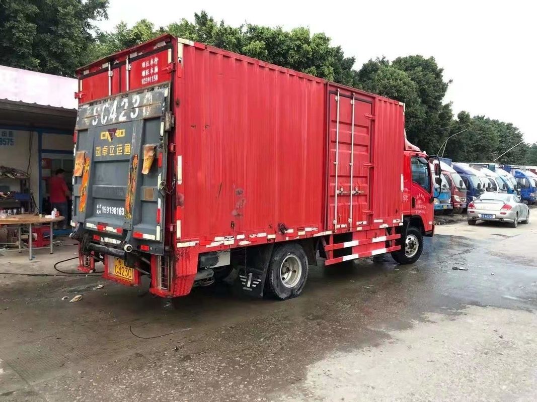 ব্যবহৃত FAW ভ্যান কার্গো ট্রাক 140HP 5.2M বড় ক্ষমতা 4x2 সেকেন্ড হ্যান্ড 2018 বছর