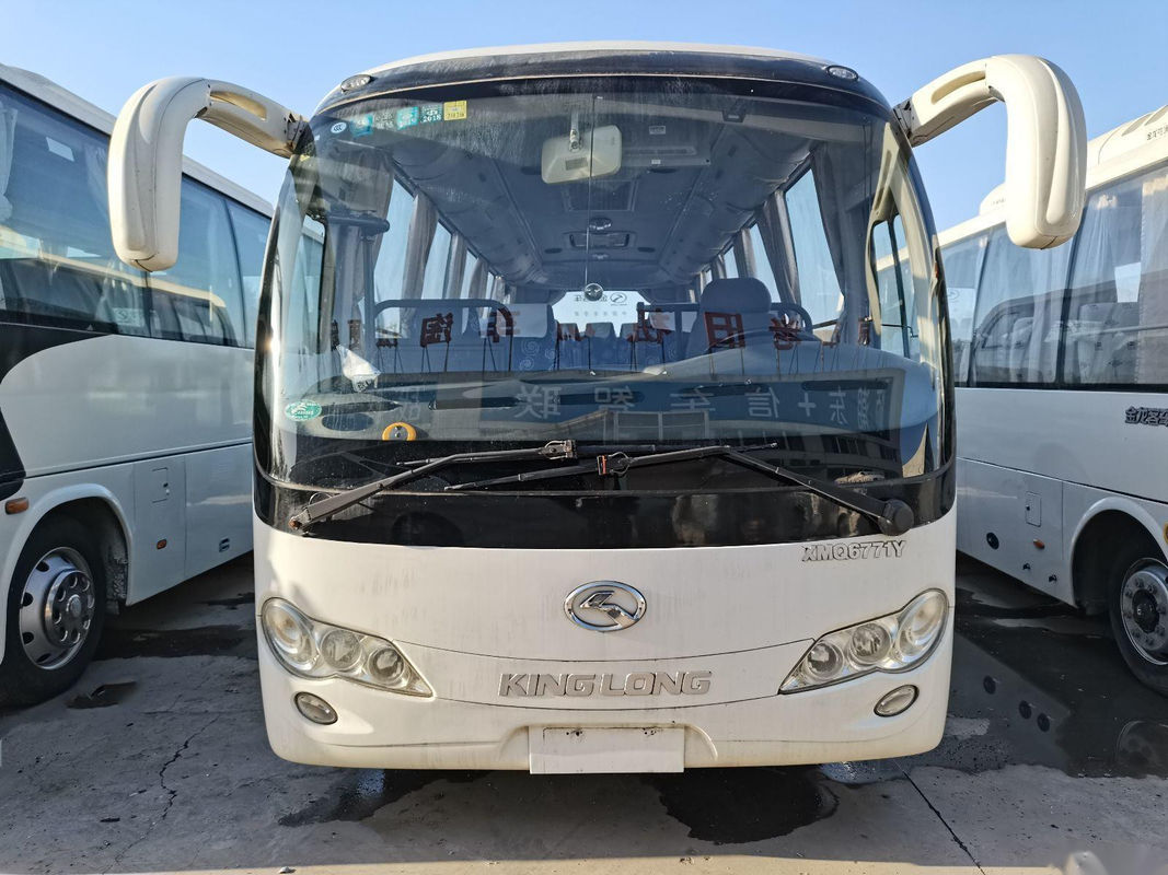ব্যবহৃত কোচ বাস XMQ6771 30 আসন কামিন্স রিয়ার ইঞ্জিন 132kw বাম স্টিয়ারিং ব্যবহৃত কিংলং বাস