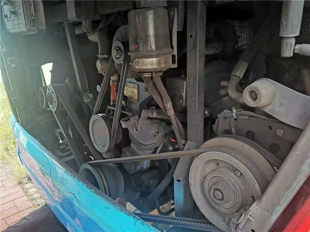 ব্যবহৃত ইউটং বাস জেডকে 6122 49 আসন ডাব্লুপি .10 রিয়ার ইঞ্জিন 336 কিলোওয়াট এয়ারব্যাগ চ্যাসিস ব্যবহৃত কোচ