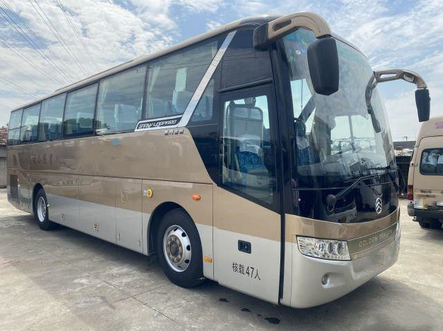 ব্যবহৃত গোল্ডেন ড্রাগন বাস এক্সএমএল 6103 47 সিট 171 রিয়ার ইঞ্জিন একক দরজা ব্যবহৃত কোচ বাস
