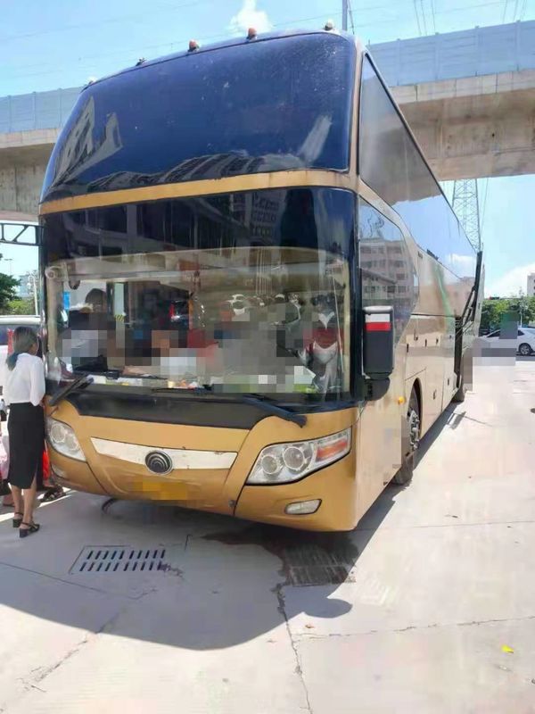 65 আসন 2010 বছর ব্যবহৃত Yutong বাস ZK6147D ডিজেল ইঞ্জিন ডাবল এক্সেল LHD স্টিয়ারিং