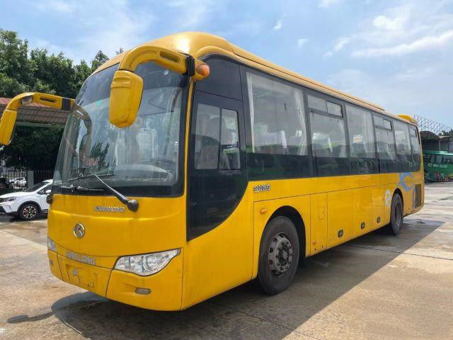 ব্যবহৃত Kinglong বাস XMQ6110 রিয়ার ইঞ্জিন ব্যবহৃত কোচ বাস ডাবল ডোর 50 আসন ইউরো IV এয়ারব্যাগ চ্যাসি