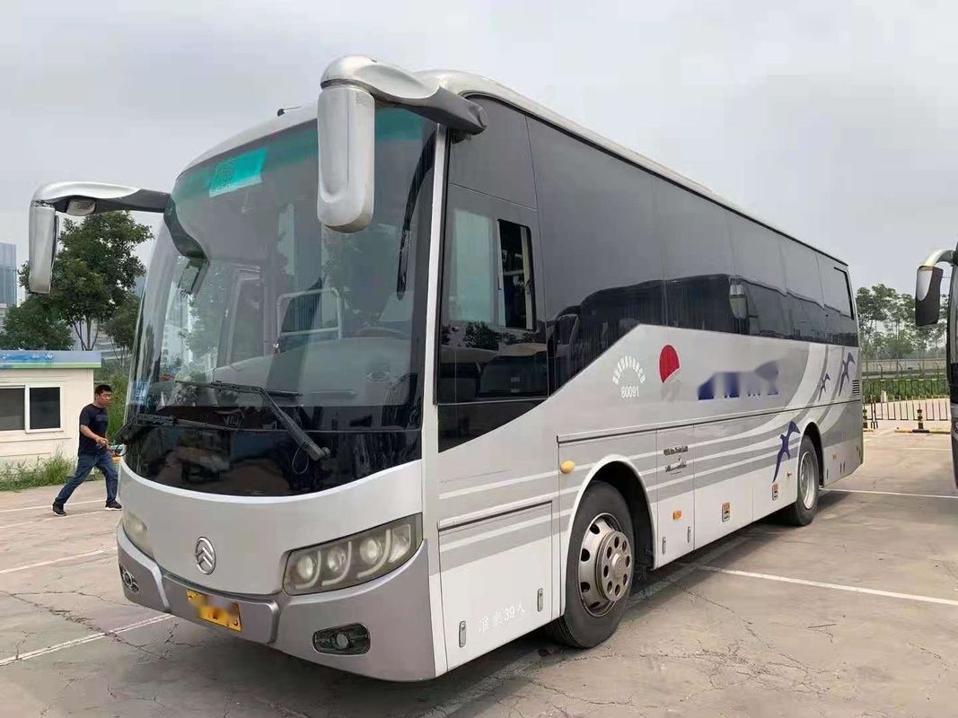 ব্যবহৃত গোল্ডেন ড্রাগন বাস XML6897 ব্যবহৃত কোচ বাস 39 আসন ইউচাই রিয়ার ইঞ্জিন 180kw এয়ারব্যাগ চেসিস