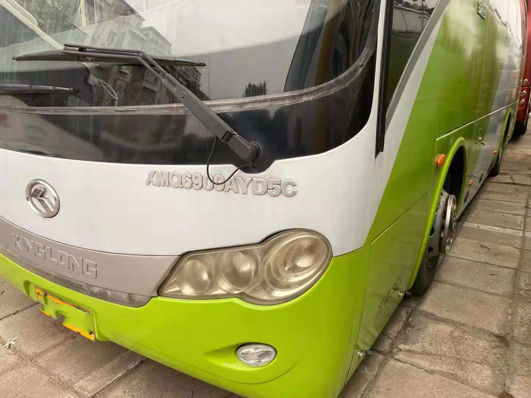 ব্যবহৃত Kinglong বাস XMQ6900 ব্যবহৃত ট্যুর বাস 39 আসন Yuchai ইঞ্জিন 180kw ইউরো III ইস্পাত চ্যাসি বাম স্টিয়ারিং