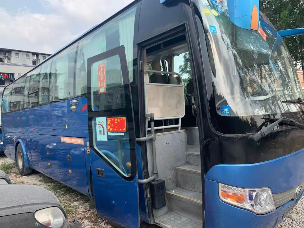 ব্যবহৃত Yutong বাস ZK6107 ব্যবহৃত যাত্রীবাহী বাস 41 আসন ডবল দরজা ব্যবহৃত কোচ বাস ইস্পাত Chiassis কম কিলোমিটার