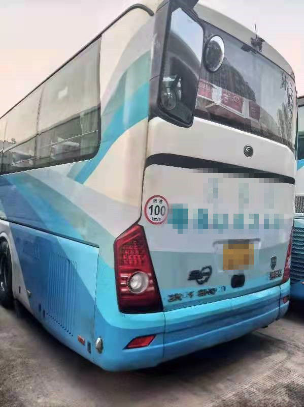 49 আসন ব্যবহৃত বাস ব্যবহৃত Yutong বাস ZK6122HQ ব্যবহৃত কোচ বাস এয়ার কন্ডিশনার সহ বাম হাতের ড্রাইভ