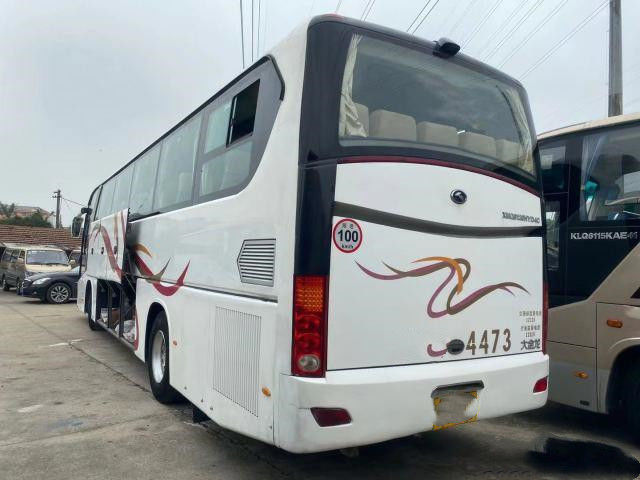 ব্যবহৃত কিংলং বাস 53 আসনের ডবল দরজা ব্যবহৃত কোচ বাস XMQ6129 বাম স্টিয়ারিং