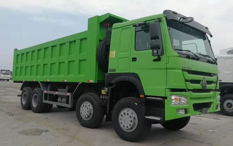 খনির পরিবহনের জন্য একেবারে নতুন HOWO 8x4 371HP 25CBM ডাম্প ট্রাক
