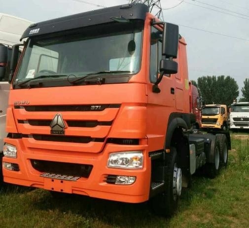 একেবারে নতুন HOWO 371HP ট্রাক্টর ট্রাক 6x4 ড্রাইভ মোড ট্রাক্টর ট্রাক