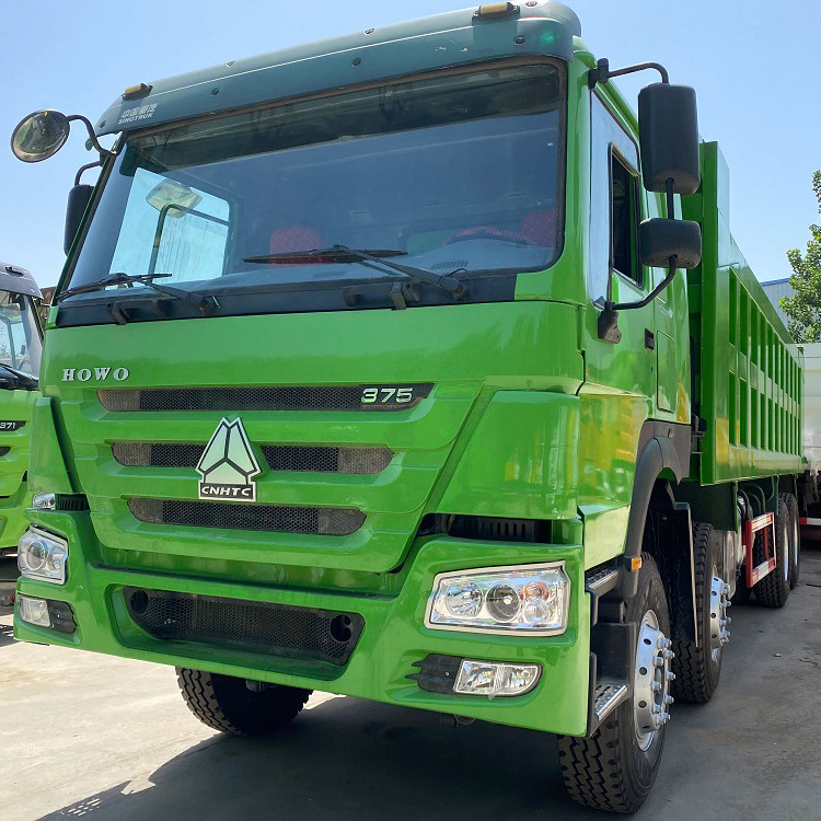 ব্যবহৃত Howo Sinotruk ড্রম্প ট্রাক 8x4 ড্রাইভ মোড সেকেন্ড হ্যান্ড Howo 375 Hp টিপার ট্রাক