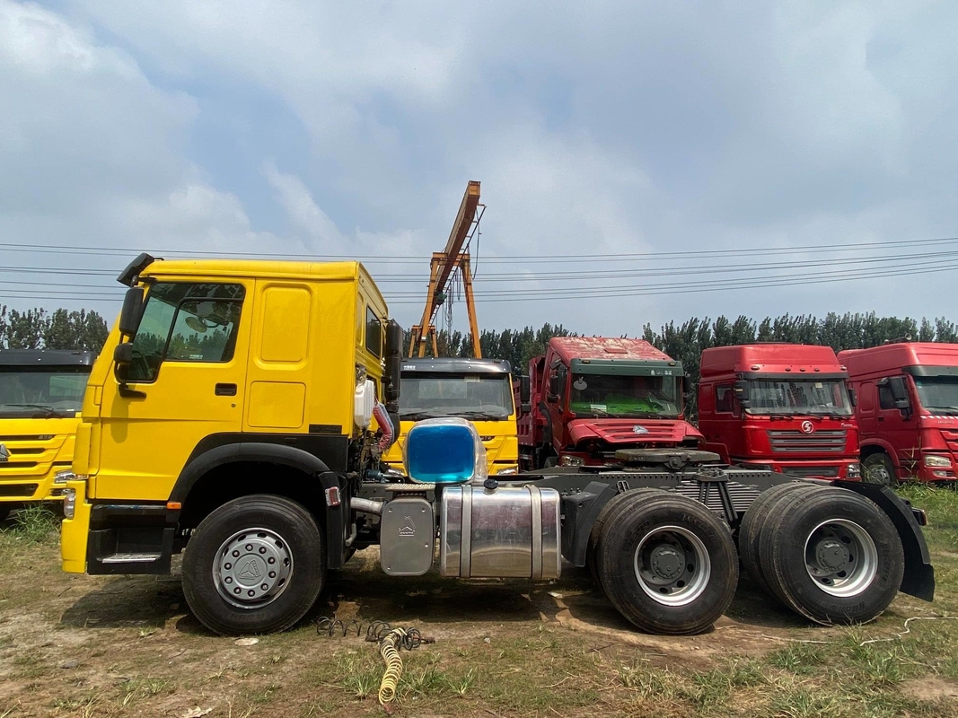 ব্যবহৃত HOWO 375hp ট্রাক্টর ট্রাক 6*4 সেকেন্ড হ্যান্ড হাউ ট্র্যাক্টর হেড ভাল অবস্থায়