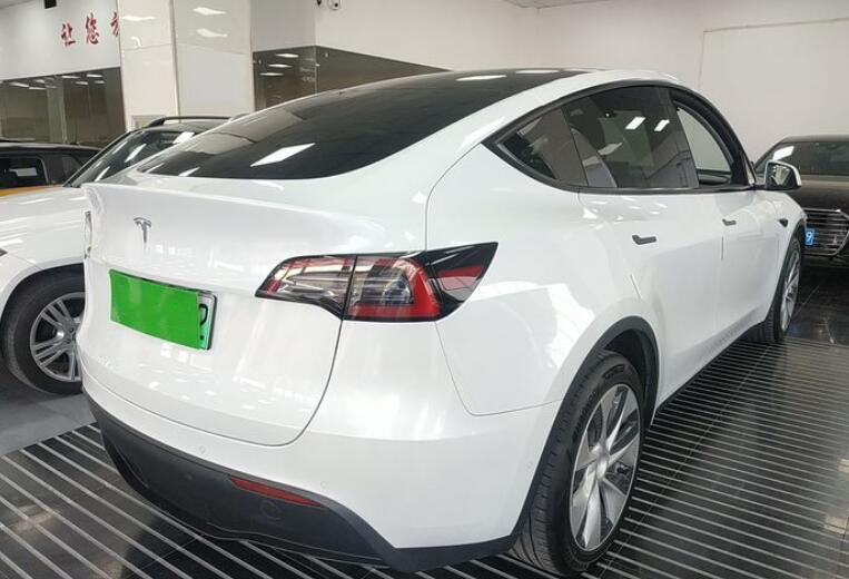 কম গতির বৈদ্যুতিক গাড়ি 72V 3.5KW মোটর দিয়ে সজ্জিত