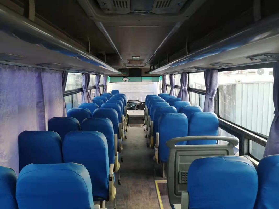 52 আসন 2014 বছর ব্যবহৃত Yutong বাস ZK6112D সামনের ইঞ্জিন RHD ড্রাইভার স্টিয়ারিং ব্যবহৃত কোচ বাস