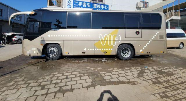 বাস Youtong Zk6908 বাস প্যাসেঞ্জার কাউন্টার 38 আসনের ট্যুরিস্ট বাস কোচ ইউচাই 270kw ইঞ্জিন