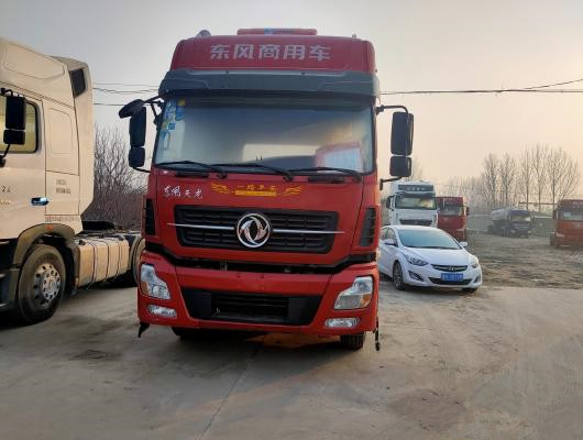 ব্যবহৃত ট্রাক ট্রাক্টর 420hp ব্যবহৃত ট্রাক্টর হেড 6*4 50টন বিক্রির জন্য ট্রাক্টর ট্রাক