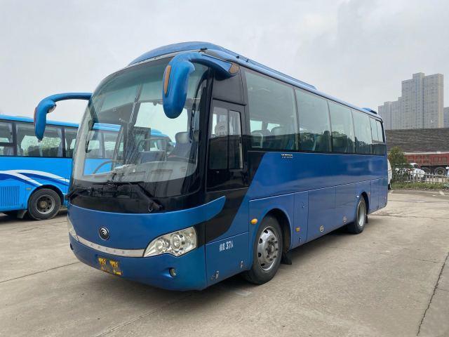 ব্যবহৃত কোচ বাস 37 আসন Yutong Zk6888 বাস এবং কোচ বাস ডান হাত ড্রাইভ