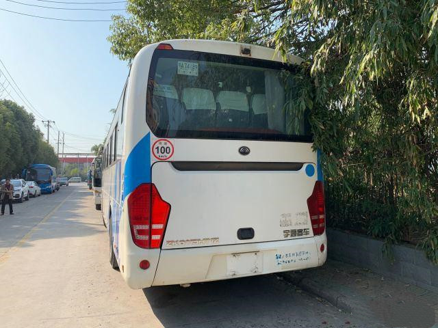 AC Zk6115 49 সিটার বাস ইউটং বাস ম্যানুয়াল RHD/LHD সহ ব্যবহৃত কোচ বাস