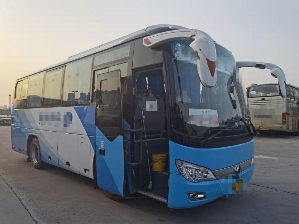 34 যাত্রীবাহী বাস ZK6816 চায়না মিনি বাস বাস এবং কোচ বিলাসবহুল এয়ারব্যাগ চেসিস 147kw
