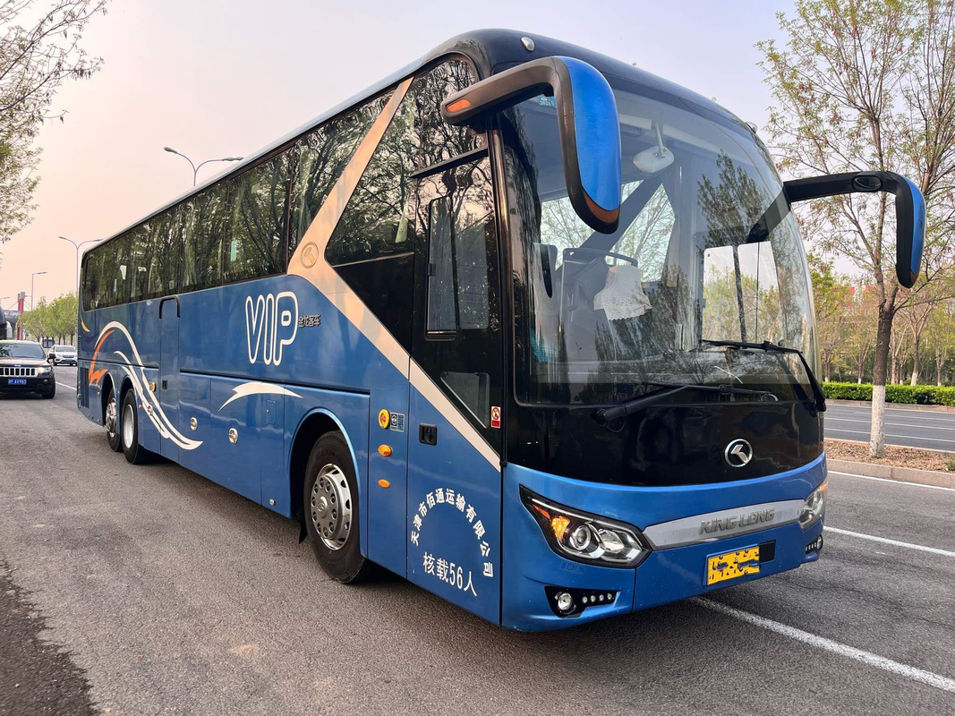 কিংলং বাস নতুন XMQ6135 ব্যবহৃত কোচ বাস 56 আসনের LHD সামনের ইঞ্জিন ডাবল এক্সেল