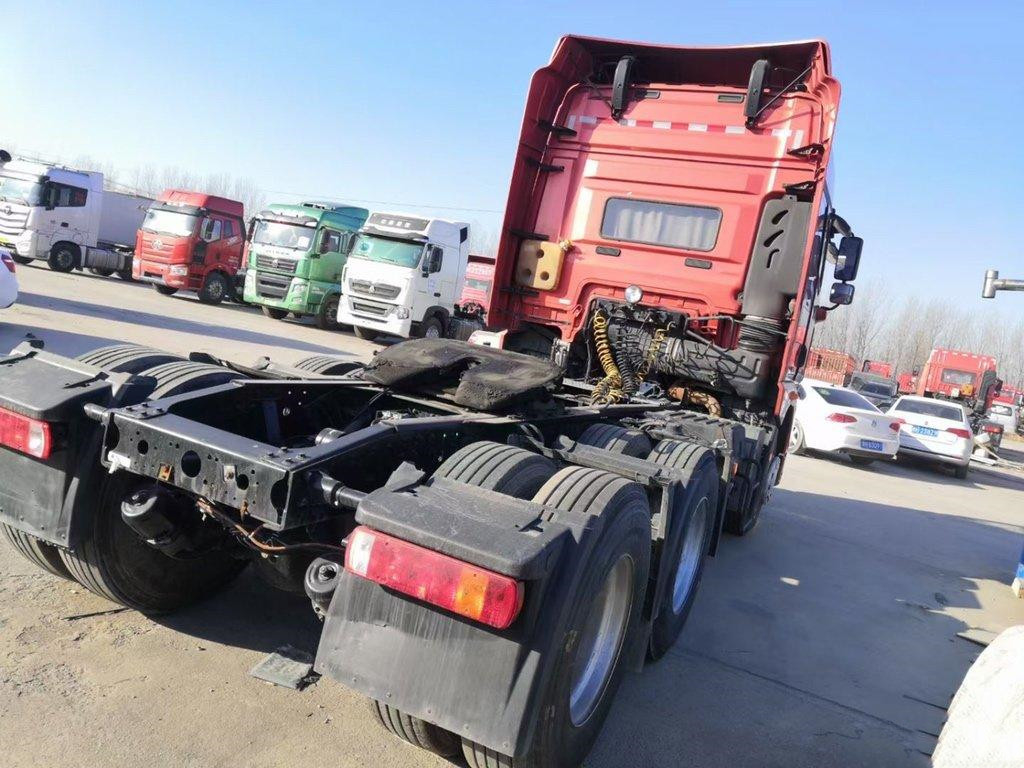 FAW JH6 ব্যবহৃত ট্রাক্টর ট্রাক 6*4 430hp ডিজেল উইচাই ইঞ্জিন 11.596L ম্যানুয়াল LHD