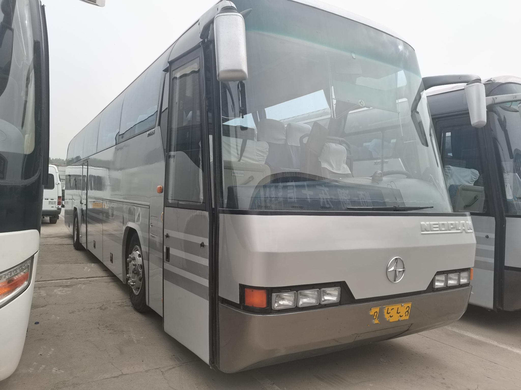 কোচ বাস 53 আসনের বাম হাতের ড্রাইভ যাত্রীবাহী বাস বেইফাং বাস BFC6120 চায়না ব্র্যান্ড