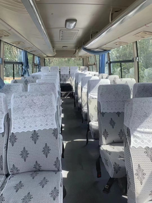 39টি আসন ZK6932d ব্যবহৃত ইউটং বাস সেকেন্ড হ্যান্ড ফ্রন্ট ইঞ্জিন ব্যবহৃত কোচ বাস RHD স্টিয়ারিং