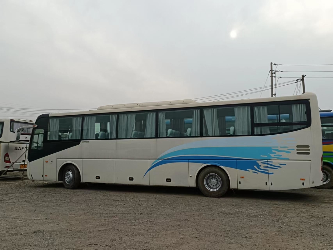2015 সাল 65 সিটার ব্যবহৃত ইউটং বাস ZK6127 ব্যবহৃত যাত্রীবাহী বাস 310kw রিয়ার ইঞ্জিন ডান হাতের ড্রাইভ