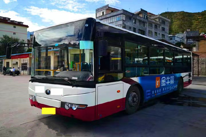32/92 আসনের ইউটং বাস Zk6105 ব্যবহৃত সিটি বাস গণপরিবহন ডিজেল ইঞ্জিনের জন্য