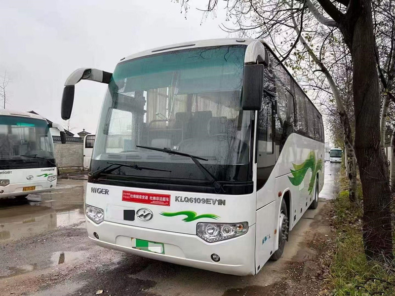 47 আসনের বৈদ্যুতিক ব্যবহৃত হাইগার বাস KLQ6109ev ব্যবহৃত কোচ বাস নতুন জ্বালানি কোনো দুর্ঘটনা নেই