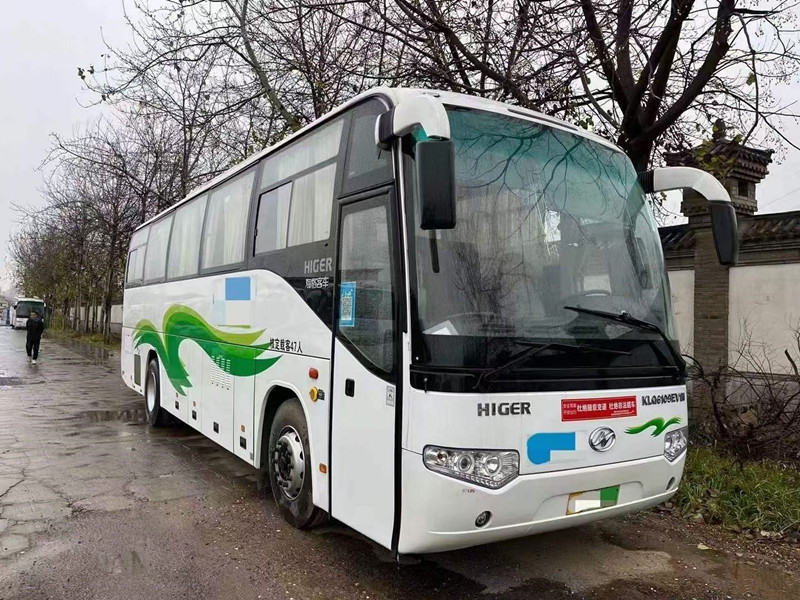 47 আসনের বৈদ্যুতিক ব্যবহৃত হাইগার বাস KLQ6109ev ব্যবহৃত কোচ বাস নতুন জ্বালানি কোনো দুর্ঘটনা নেই