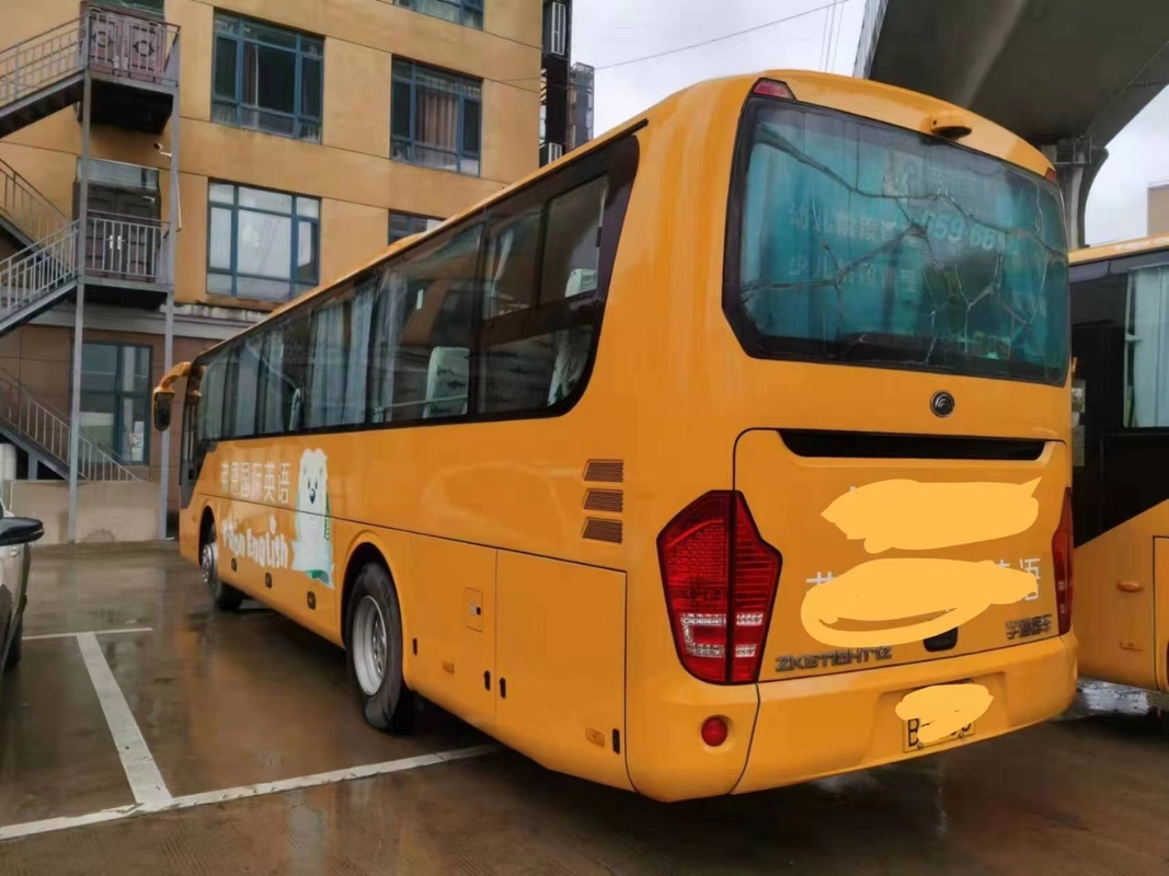 RHD/LHD ব্যবহৃত কোচ ইউটং 60 সিট 2+3 লেআউট দুটি দরজা পিছনের ইউচাই ইঞ্জিন