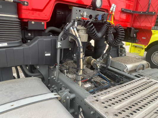 সিনো ট্রাক HAOHAN J7G ভারী ট্রাক 6*4 400hp ব্যবহৃত ট্রাক্টর ট্রাক